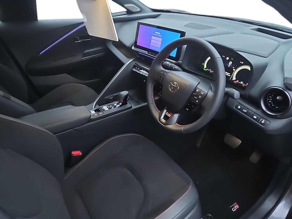 Used Toyota C-HR 2025 for sale - 77512245: Photo 12