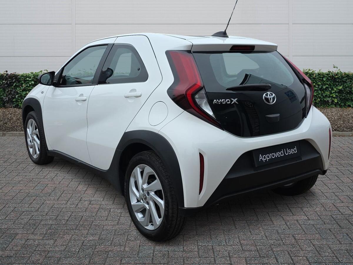 Used Toyota Aygo X 2024 for sale - 78088012: Photo 2