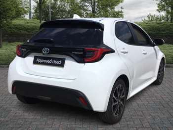 Used Toyota Yaris 2023 for sale - 74896056: Photo
