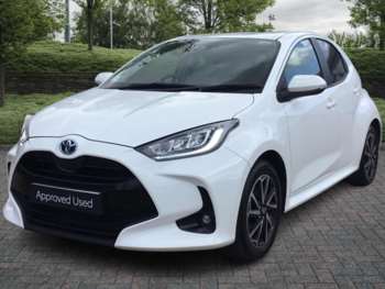 Used Toyota Yaris 2023 for sale - 75116105: Photo