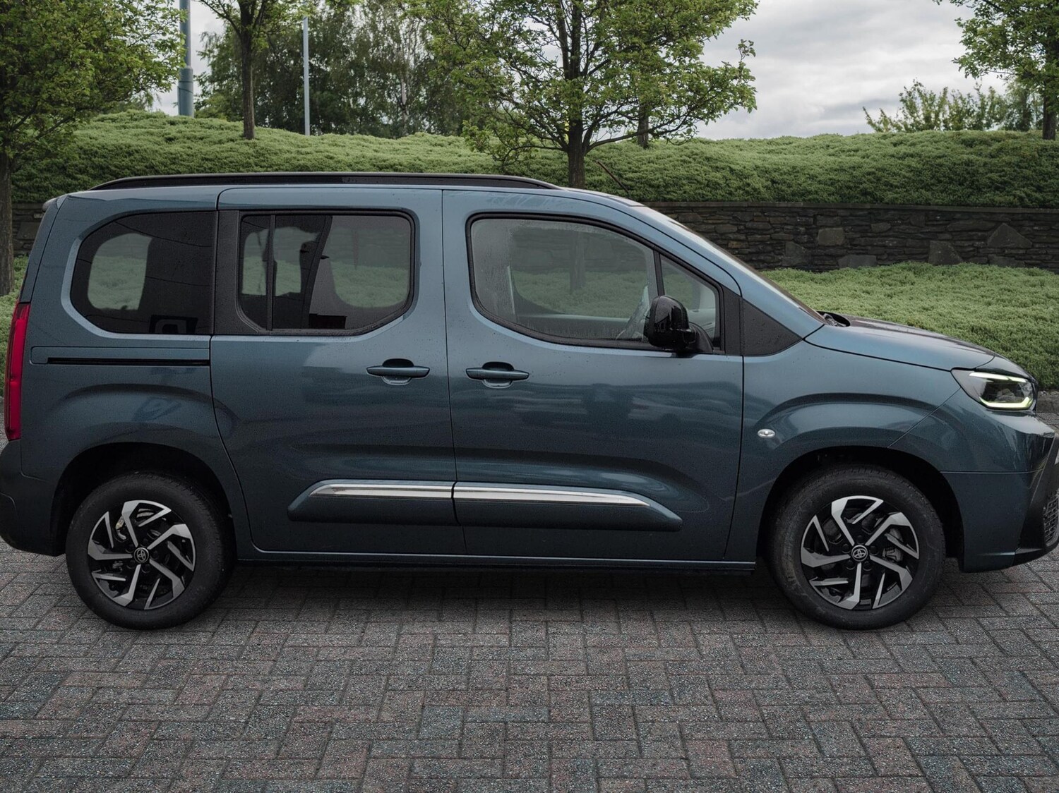 Used Toyota PROACE CITY Verso 2024 for sale - 76168407: Photo 16