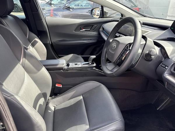 Used Toyota Prius 2024 for sale - 75521703: Photo 11