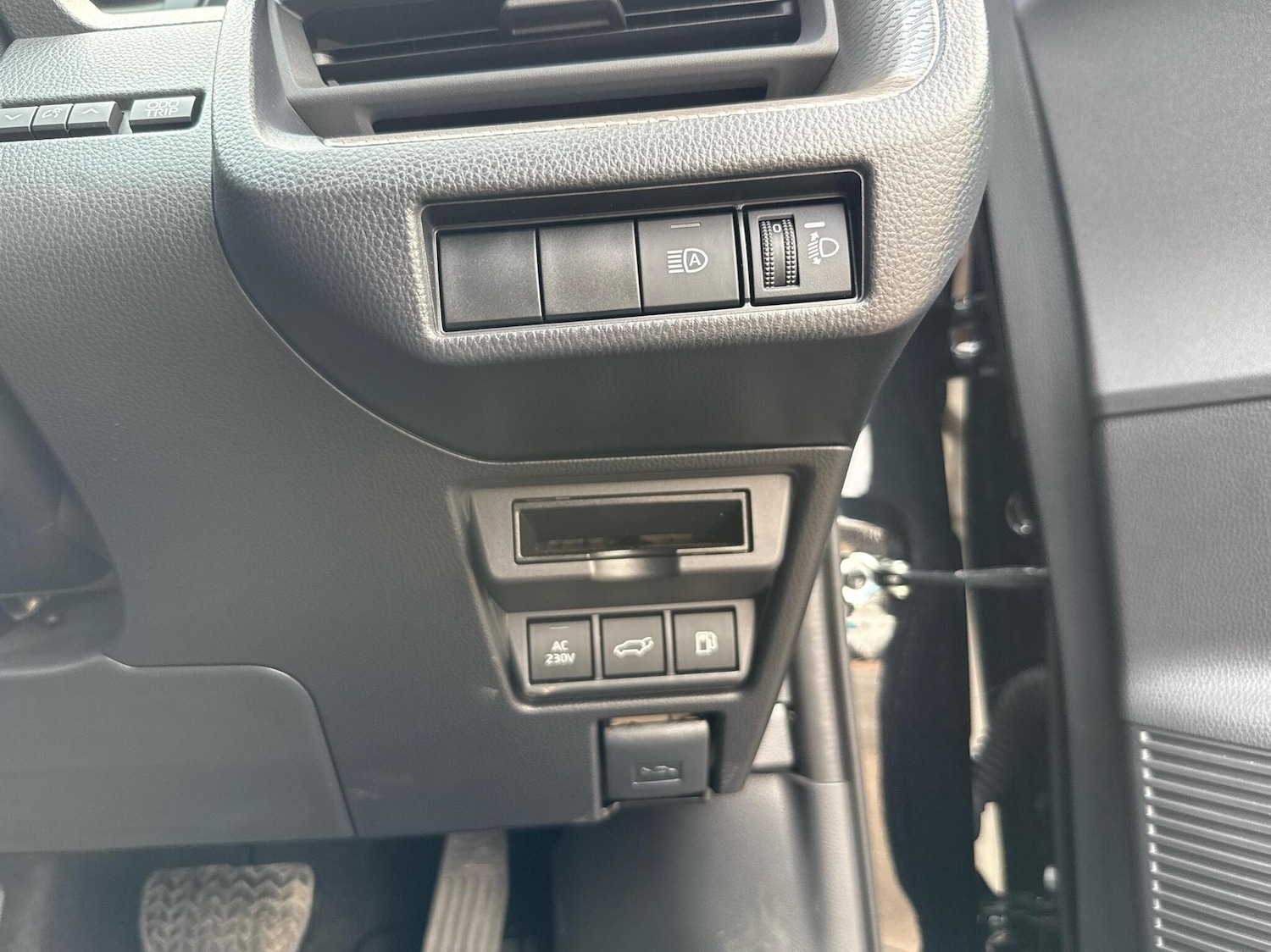 Vehicle 25