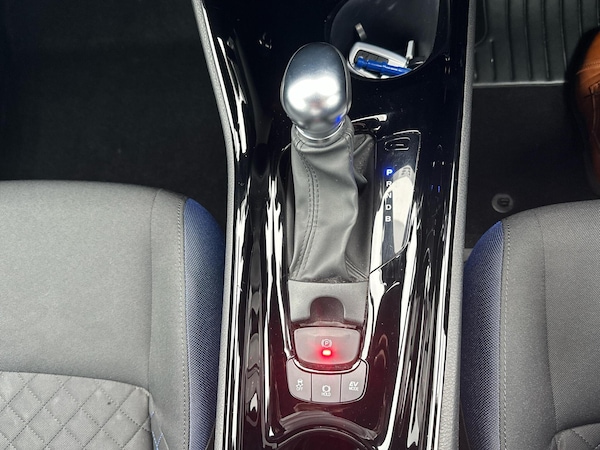 Used Toyota C-HR 2021 for sale - 76241250: Photo 21