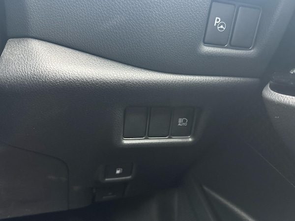 Used Toyota C-HR 2021 for sale - 76241250: Photo 23