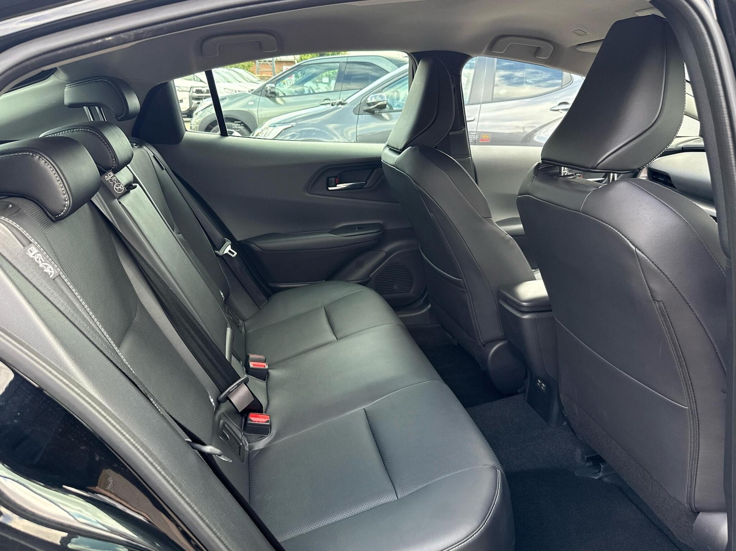 Used Toyota Prius 2024 for sale - 76381505: Photo 13