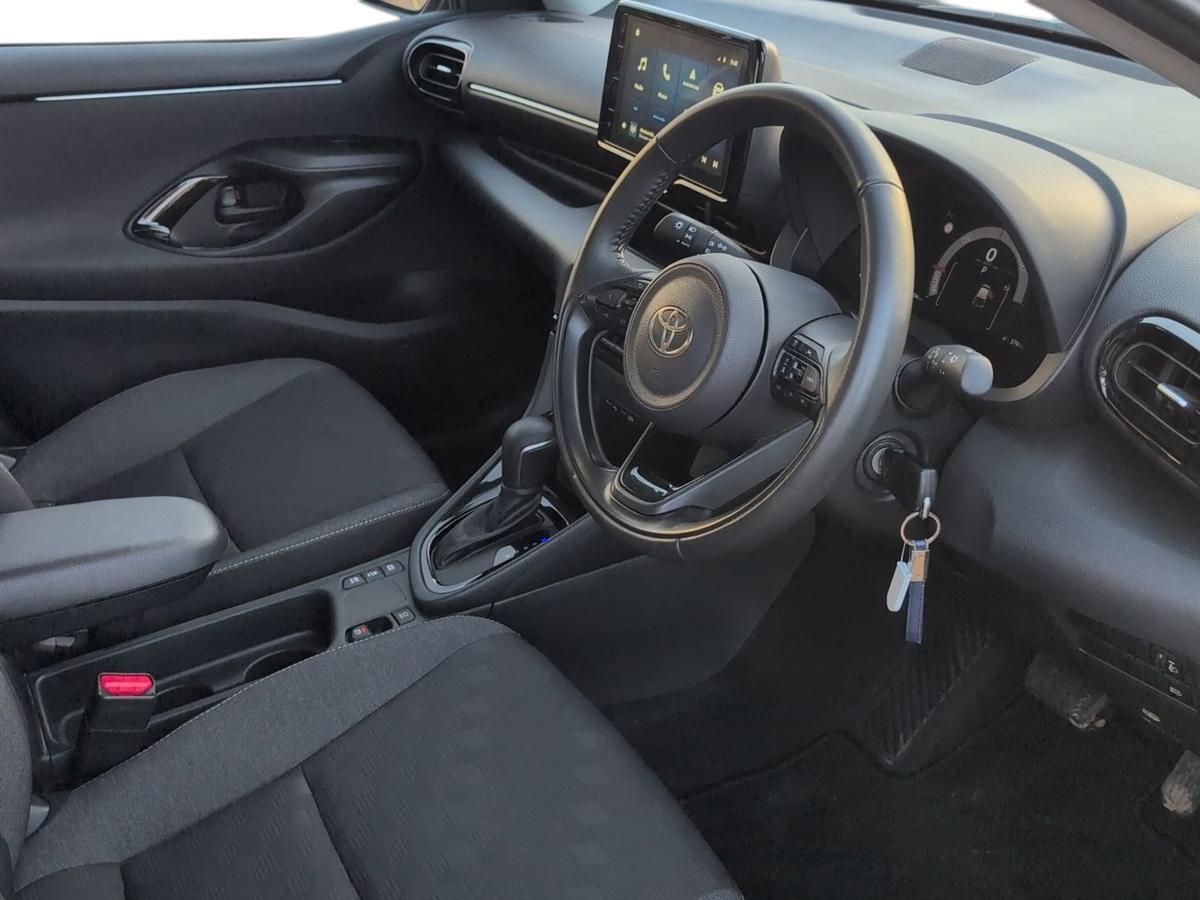 Used Toyota Yaris 2025 for sale - 77013382: Photo 12