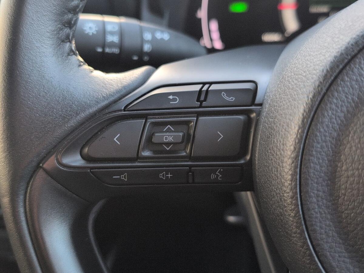 Used Toyota Yaris 2025 for sale - 77013382: Photo 21