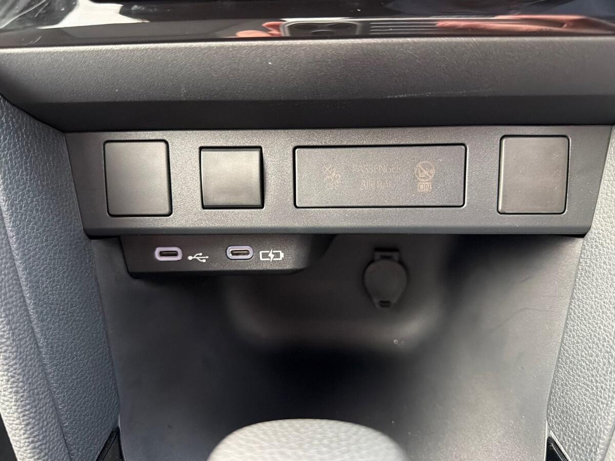 Used Toyota Yaris Cross 2024 for sale - 77013649: Photo 19