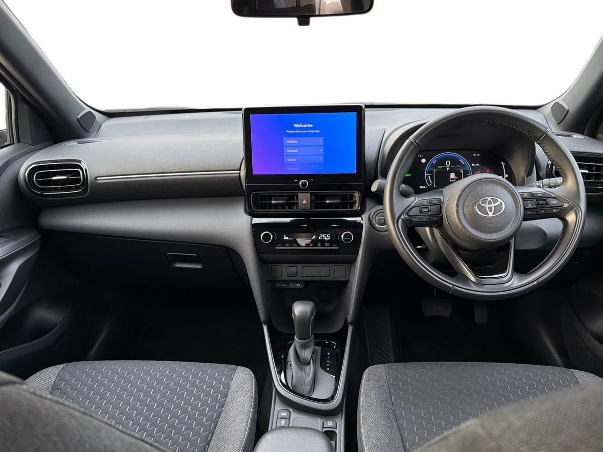 Used Toyota Yaris Cross 2024 for sale - 77013649: Photo 8