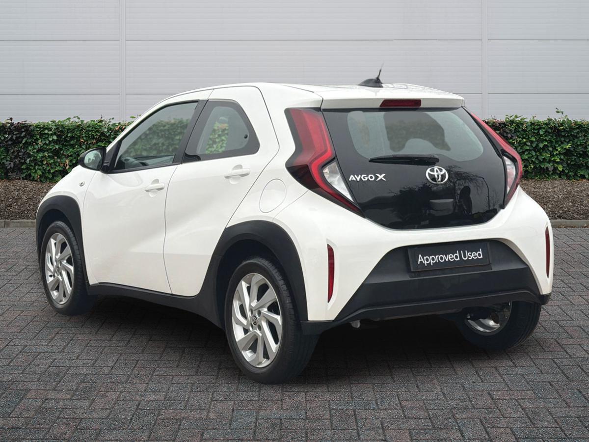 Used Toyota Aygo X 2023 for sale - 76848970: Photo 2