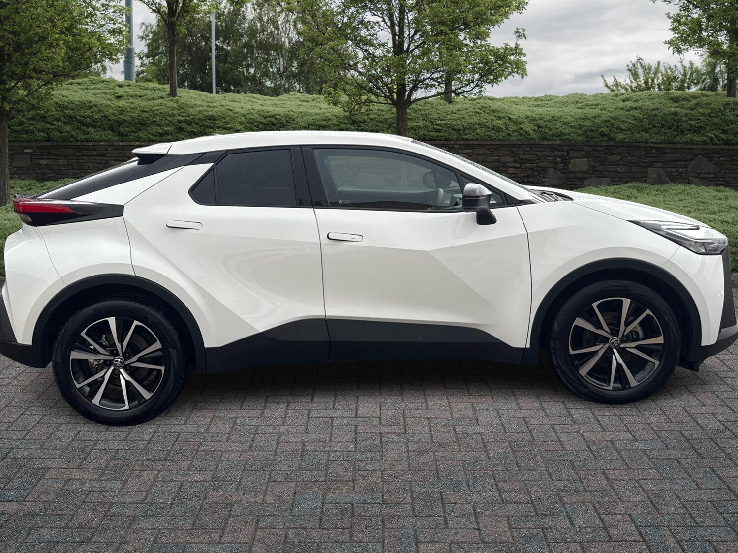 Used Toyota C-HR 2024 for sale - 77634425: Photo 16