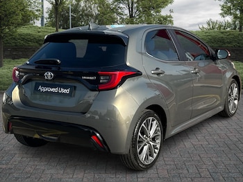 Used Toyota Yaris 2023 for sale - 75564906: Photo