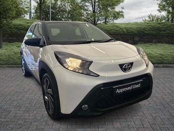 2024 (24) - 1.0 VVT-i Edge 5dr Auto