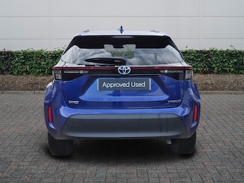 Used Toyota Yaris 2023 for sale - 76848978: Photo