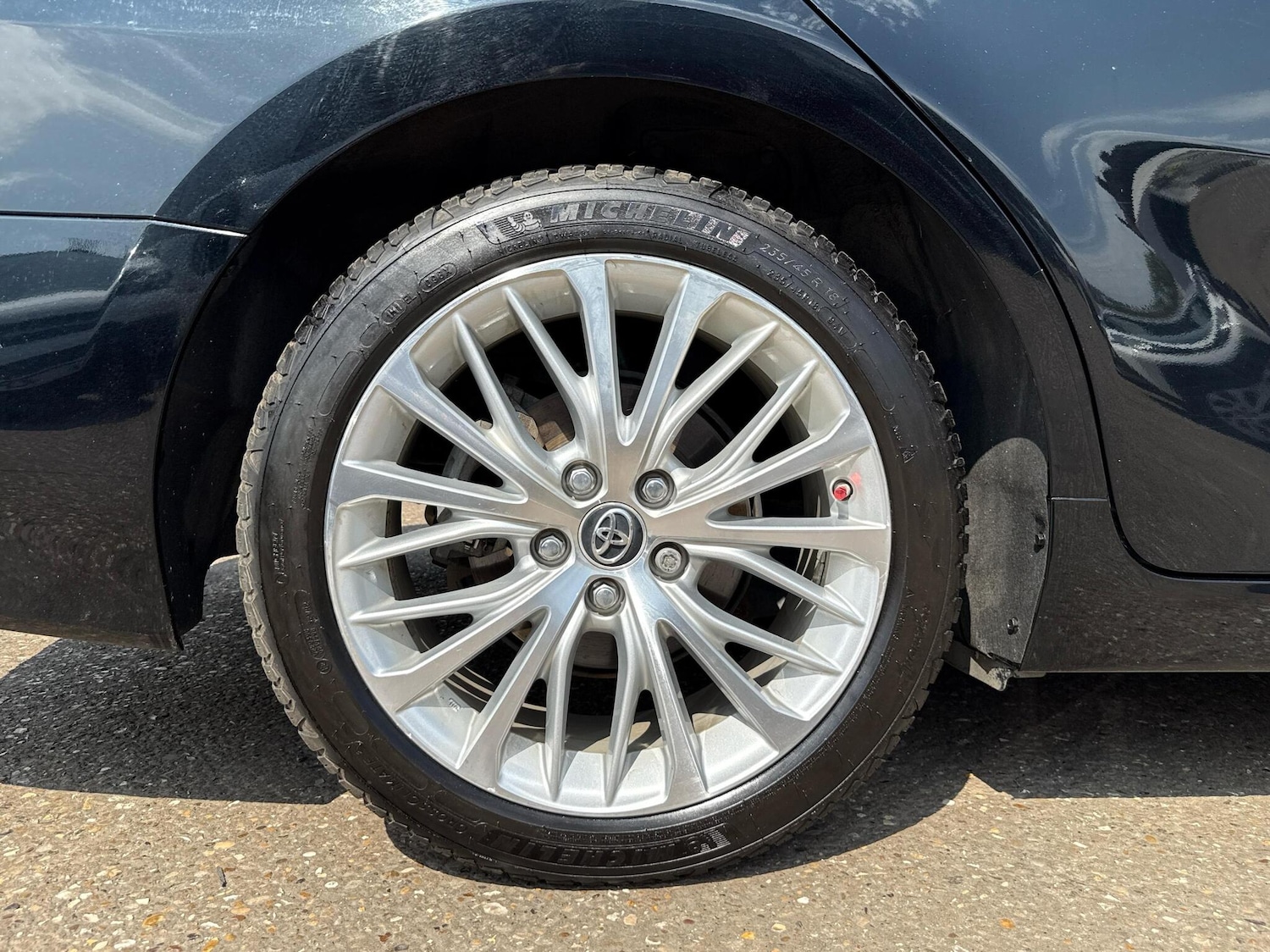 Used Toyota Camry 2019 for sale - 76574647: Photo 18