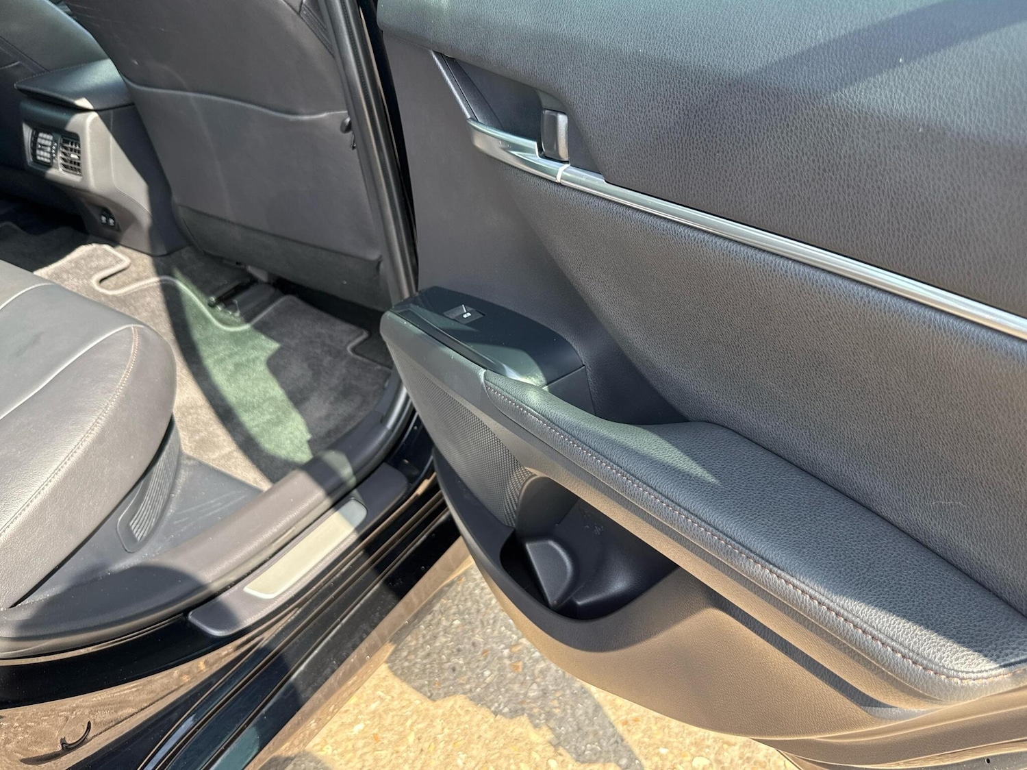 Used Toyota Camry 2019 for sale - 76574647: Photo 23