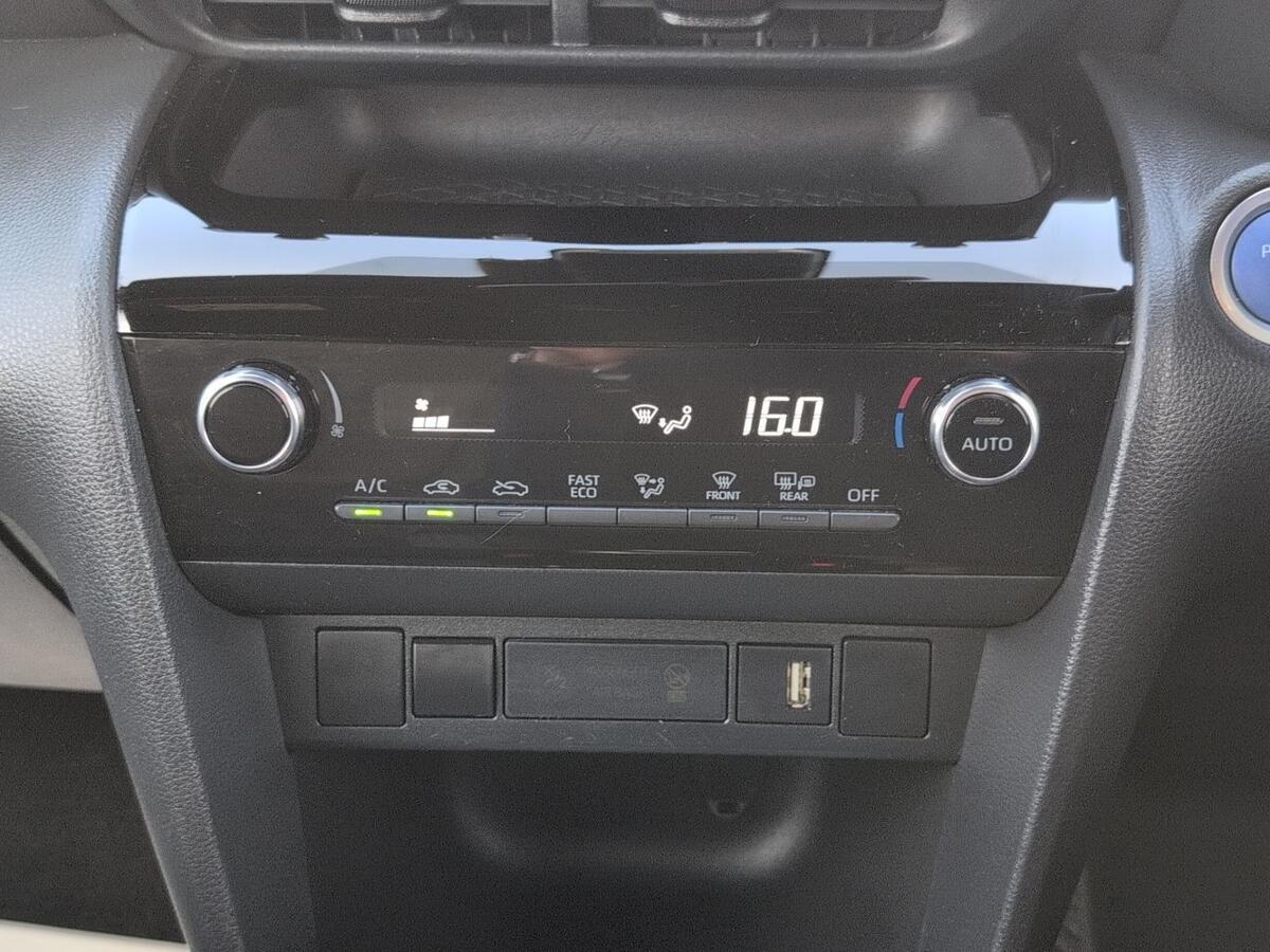 Used Toyota Yaris 2024 for sale - 77587999: Photo 14