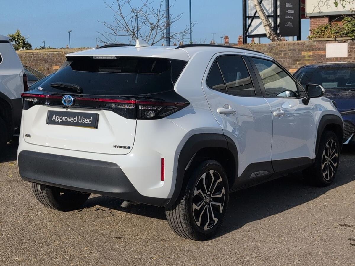 Used Toyota Yaris 2024 for sale - 77587999: Photo 17