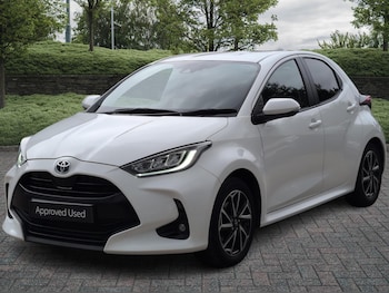 Used Toyota Yaris 2023 for sale - 75340762: Photo
