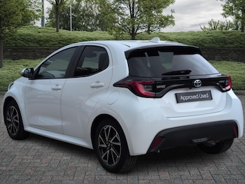 Used Toyota Yaris 2023 for sale - 75340762: Photo