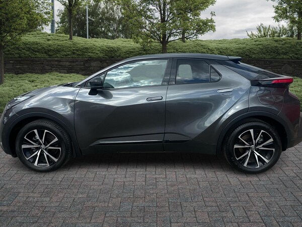 Used Toyota C-HR 2024 for sale - 75432373: Photo 17