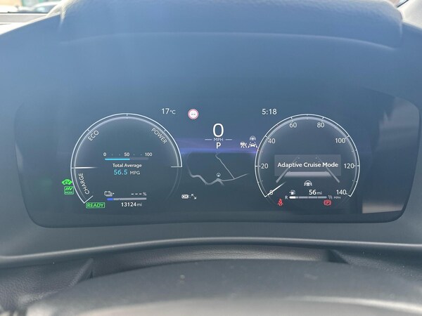 Used Toyota C-HR 2024 for sale - 75432373: Photo 9