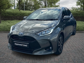 Used Toyota Yaris 2022 for sale - 76154330: Photo