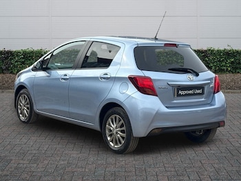 Used Toyota Yaris 2016 for sale - 78008602: Photo