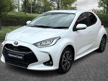 Used Toyota Yaris 2022 for sale - 75733613: Photo