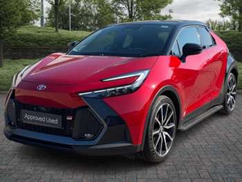 Used Toyota C-HR 2023 for sale - 74244100: Photo