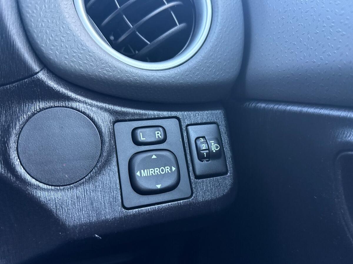 Used Toyota Yaris 2014 for sale - 77013381: Photo 14