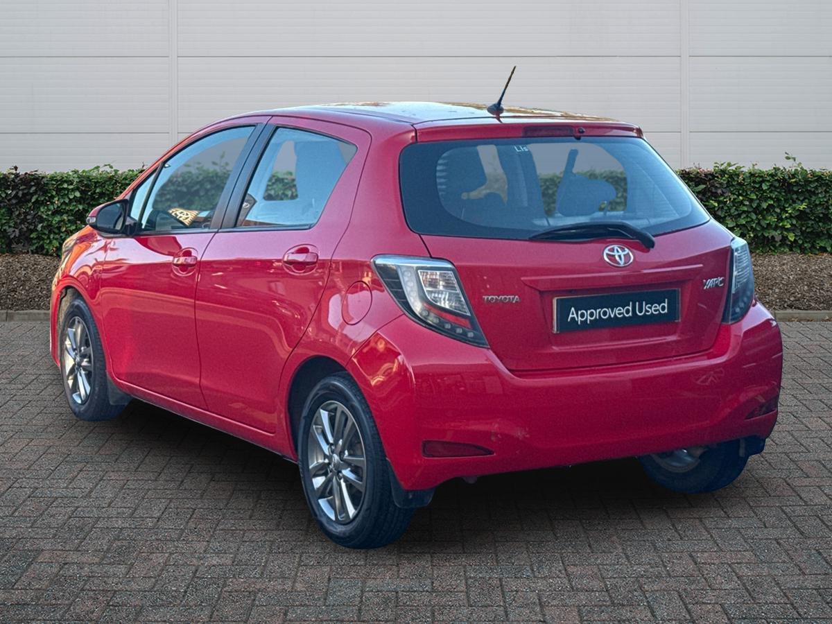 Used Toyota Yaris 2014 for sale - 77013381: Photo 2