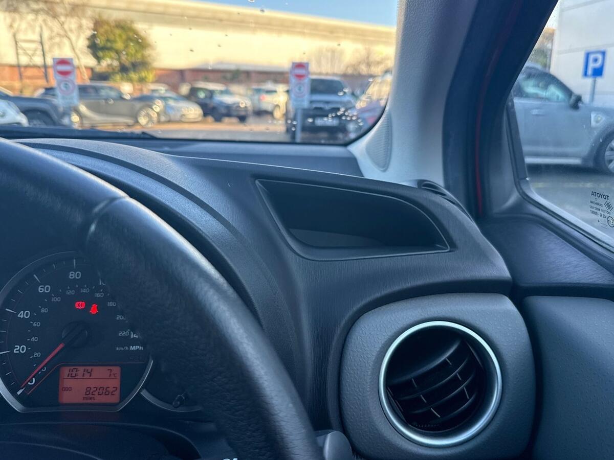 Used Toyota Yaris 2014 for sale - 77013381: Photo 24