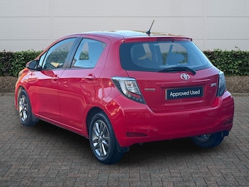 Used Toyota Yaris 2014 for sale - 77013381: Photo