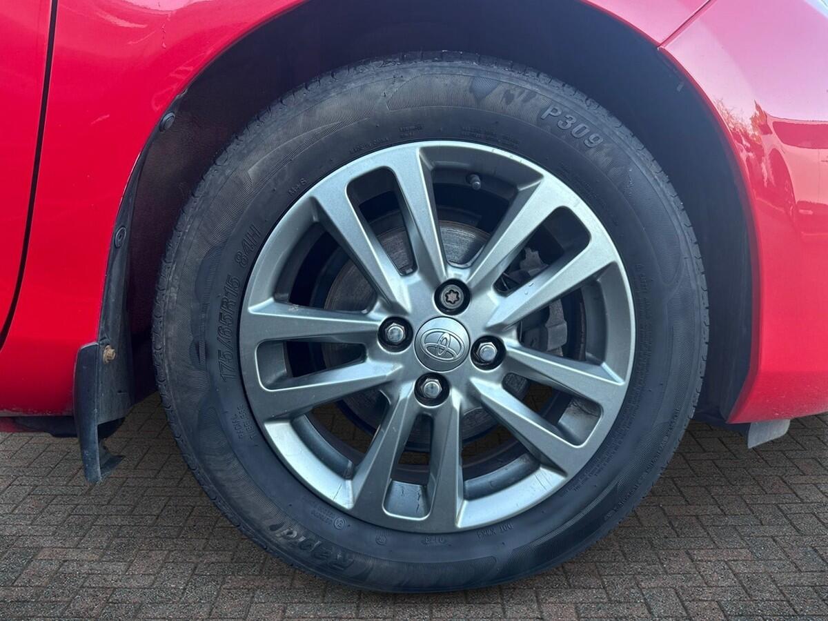 Used Toyota Yaris 2014 for sale - 77013381: Photo 6