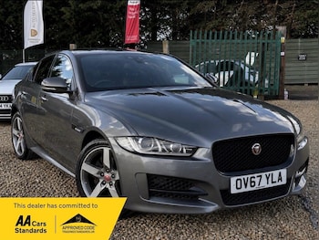 Used Jaguar XE 2017 for sale - 79188135: Photo