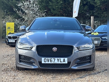 Used Jaguar XE 2017 for sale - 79188135: Photo