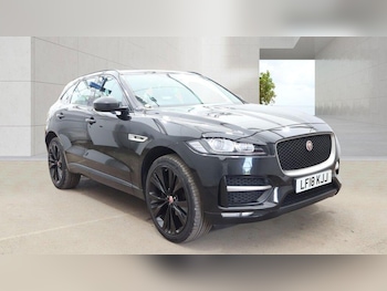 Used Jaguar F-Pace 2018 for sale - 79158321: Photo