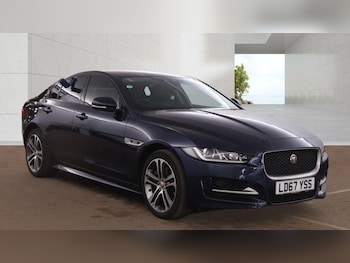 Used Jaguar XE 2018 for sale - 79132984: Photo