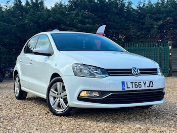 Used Volkswagen Polo 2016 for sale - 78971981: Photo