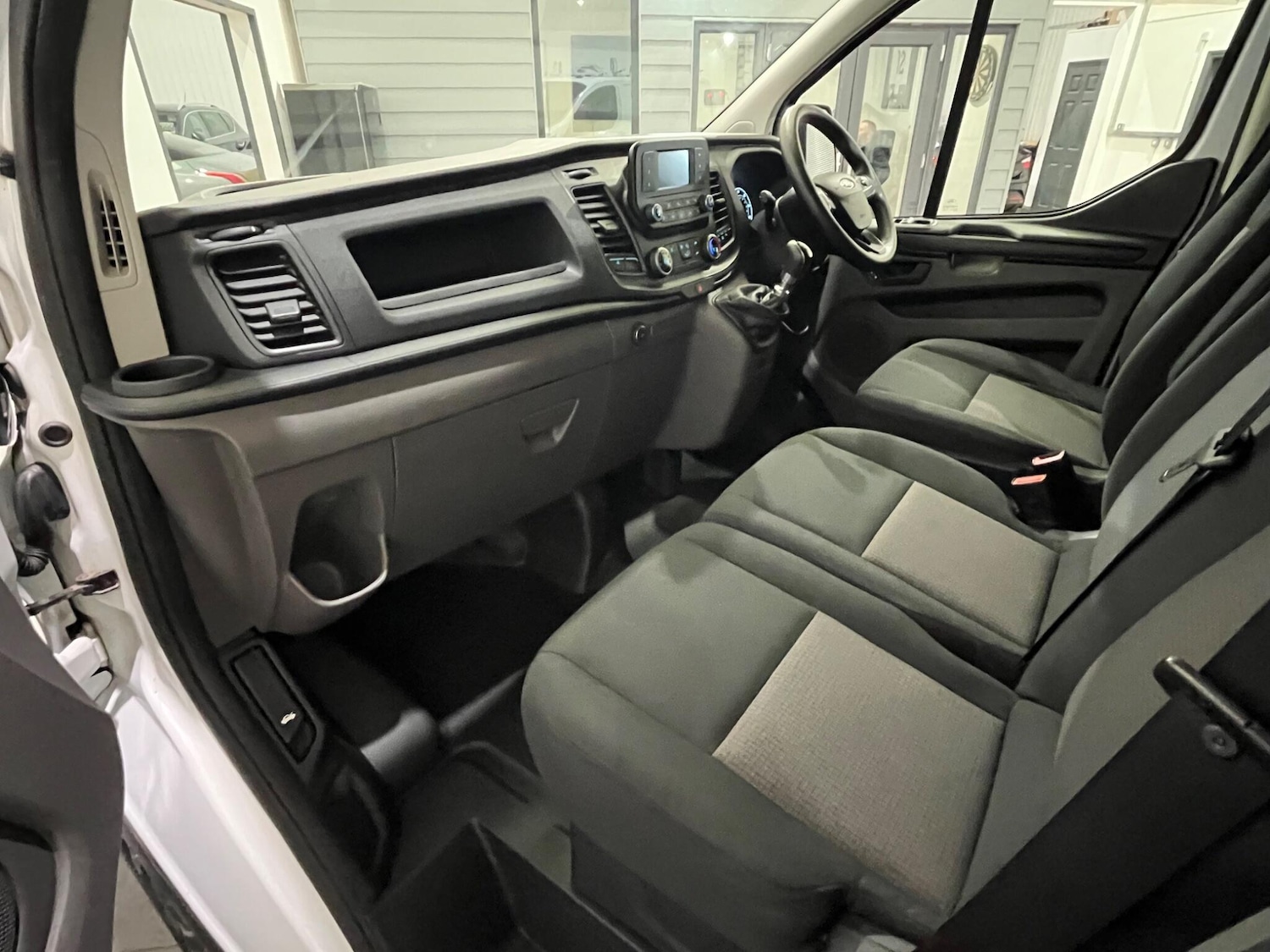 Used Ford Transit Custom 2020 for sale - 76432337: Photo 37