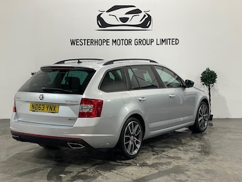 Used Skoda Octavia 2014 for sale - 77738493: Photo