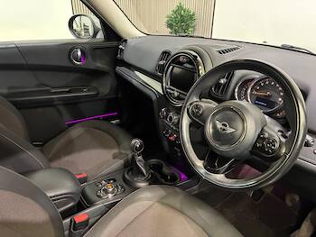 Used MINI Countryman 2017 for sale - 79687886: Photo