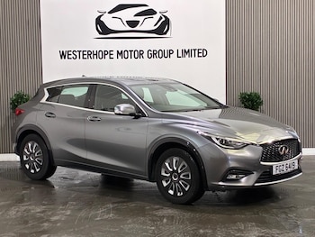 Used Infiniti Q30 2017 for sale - 79325093: Photo