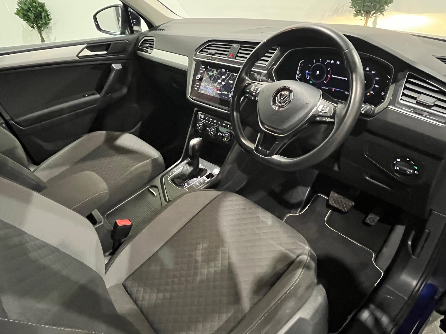 Used Volkswagen Tiguan 2019 for sale - 77279546: Photo 3