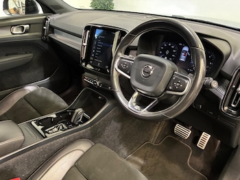 Used Volvo XC40 2019 for sale - 78573956: Photo