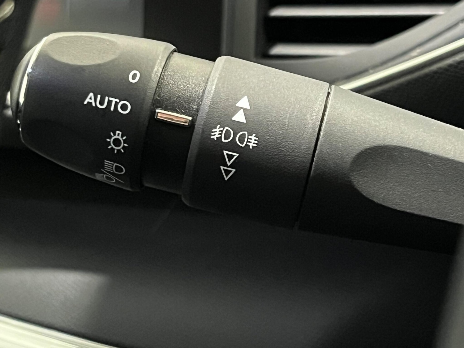 Used Peugeot 308 2016 for sale - 76370962: Photo 22