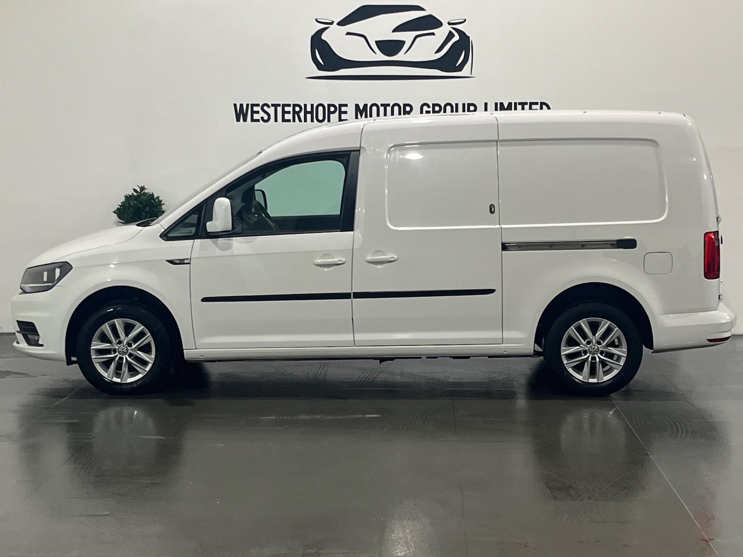 Used Volkswagen Caddy Maxi 2017 for sale - 77441237: Photo 12