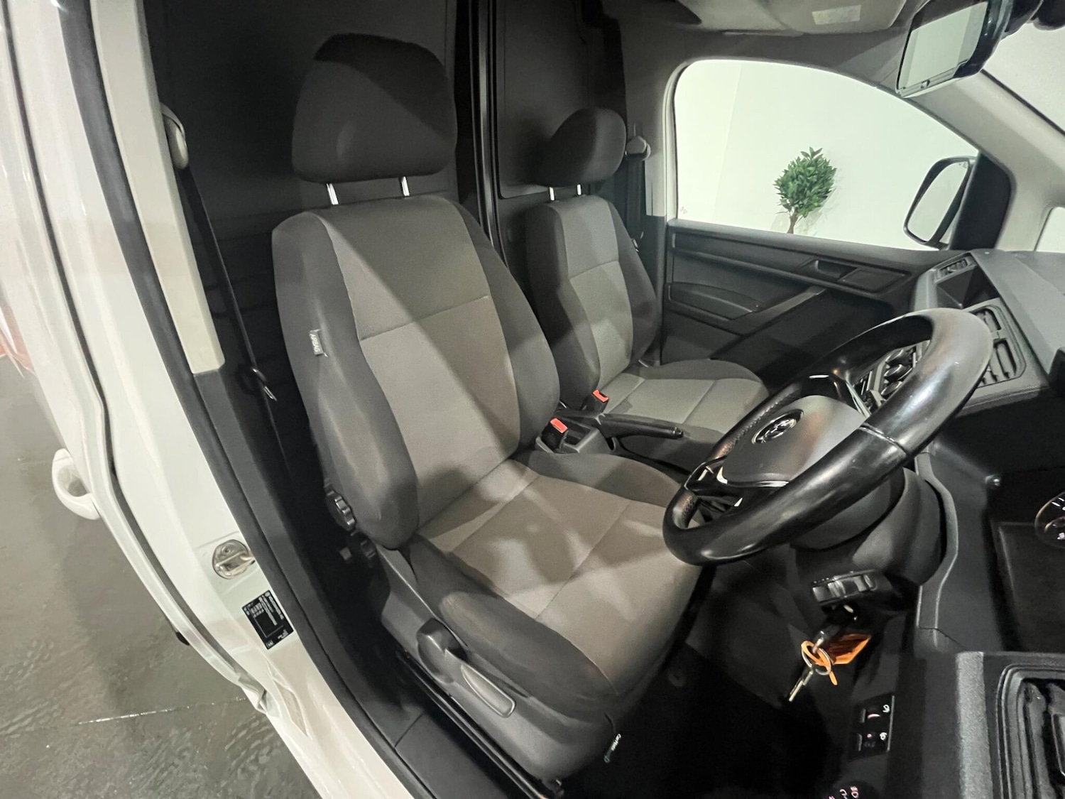 Used Volkswagen Caddy Maxi 2017 for sale - 77441237: Photo 22